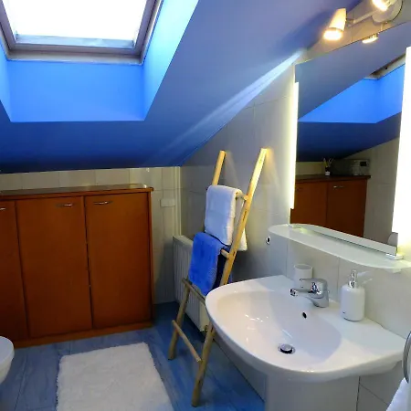 Baker's Pond Loft Daire