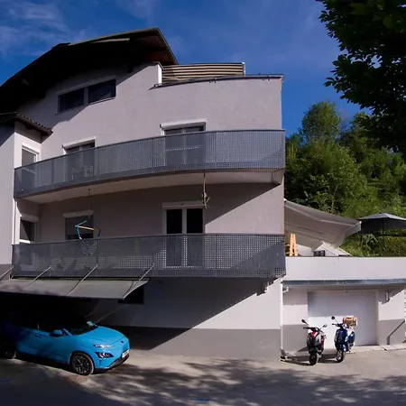 Апартаменты Baker's Pond Loft